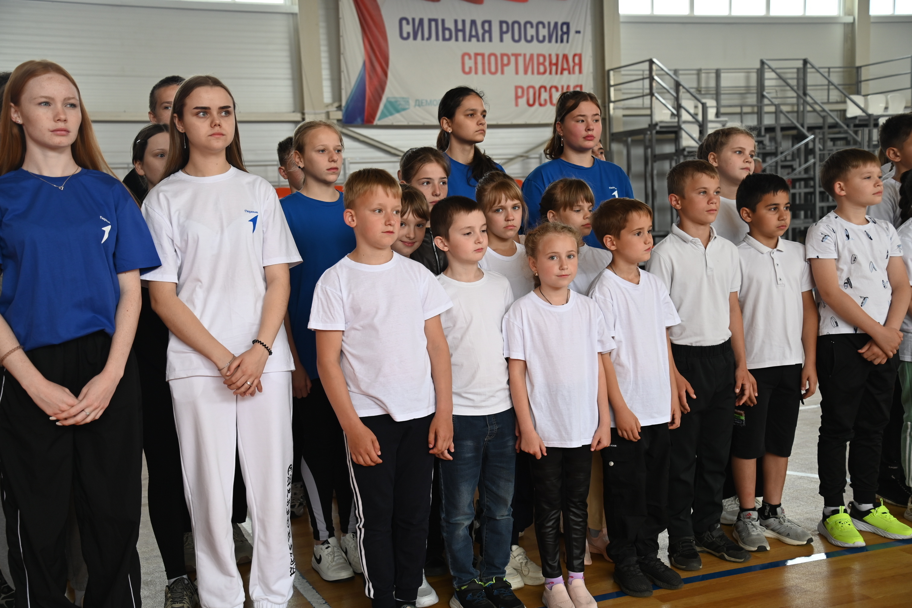 Сегодня ученики школ Гиагинского района продемонстрировали свои силы.