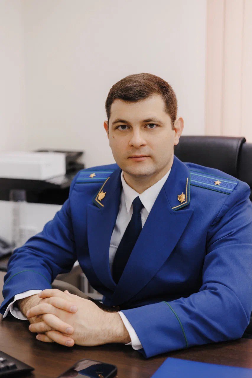 На должность прокурора Гиагинского района с 5.06.2025 г. назначен З.Н. Джанчатов.
