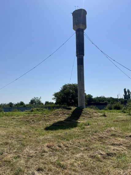 На скважине ЦРБ продолжаются ремонтные работы. На скважине ЦРБ продолжаются ремонтные работы.