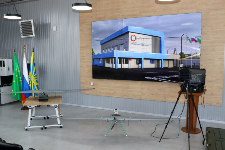 Комплекс БПЛА Supercam S350 нового поколения передан вузу Адыгеи по поручению Дениса Мантурова Майкопский государственный технологический университет (МГТУ) стал первым вузом в России, которому передан инновационный комплекс БПЛА Supercam S350 нового поко. Комплекс БПЛА Supercam S350 нового поколения передан вузу Адыгеи по поручению Дениса Мантурова Майкопский государственный технологический университет (МГТУ) стал первым вузом в России, которому передан инновационный комплекс БПЛА Supercam S350 нового поко.